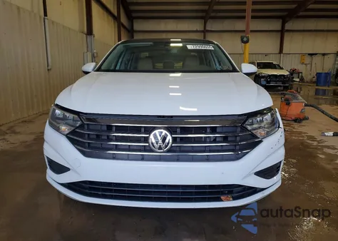 2021 Volkswagen Jetta S z USA, uszkodzony, nr VIN 3VWC57BU9MM013689